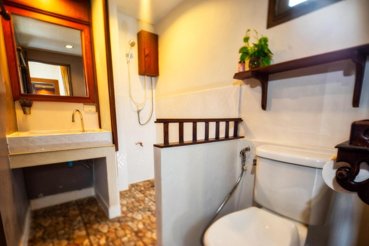 Ban Kong Rao Guesthouse Chiang Mai Zewnętrze zdjęcie